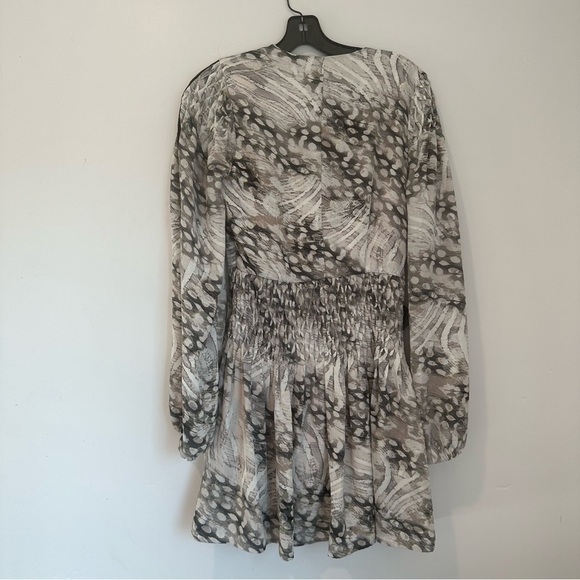 Bebe Women's Green/White Geometric Date Night Size 8 Dress NWT - Picture 7 of 8